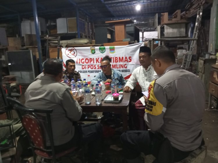 Berikan Pesan Kamtibmas.!!! Kapolsek Pebayuran Melaksanakan Ngopi Kamtibmas Dengan Tokoh Masyarakat 
