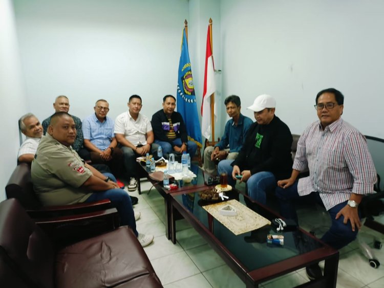 Senior PWI Kalbar Dukung Suksesnya HPN 2025 di Pekanbaru dan Zulmansyah Sekedang sebagai Ketua PWI Pusat