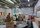 Pengecekan Produksi Minyak Goreng Jenis Minyak Kita di PT. Wilmar Cahaya Indonesia Tbk