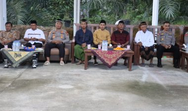 Buka Puasa Kapolres Melawi Bersama Tokoh Masyarakat